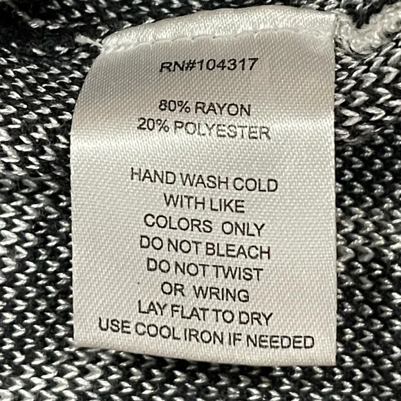 Derek Heart Black and White Long Sleeve Dress - Picture 9 of 12